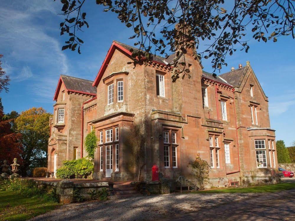 Heads Nook Hall